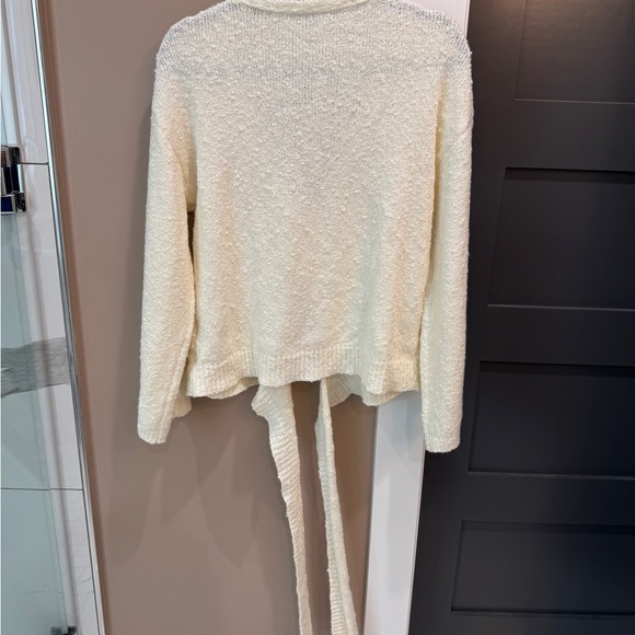 Mon Renn Wrap Sweater - Picture 4 of 4